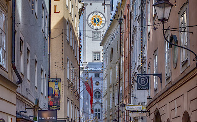 The famous Sigmund Haffner Gasse in Salzburg, Austria. Flickr:Voker Kannacher