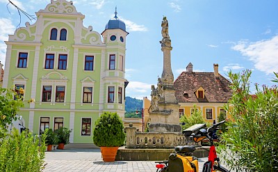 Historic town square along the Mur Valley route. toEB