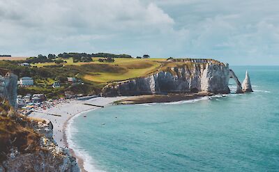 Famous cliffs in Étretat, Normandy, France. Unsplash:Ilnur Kalimullin