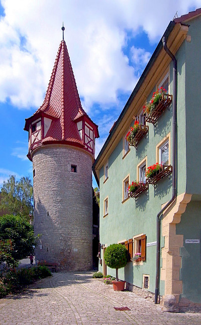 Tower in Marktbreit, Germany. CC:Weckstabenverbuxler