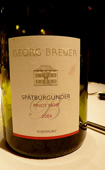 Rheingau wine! Photo via Flickr:e_calamar
