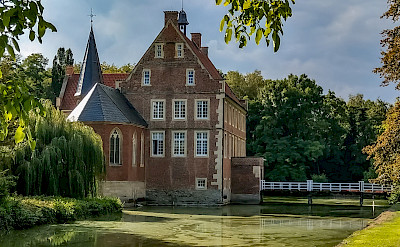Castle Hülshoff in Münsterland, Germany. Flickr:muensterland