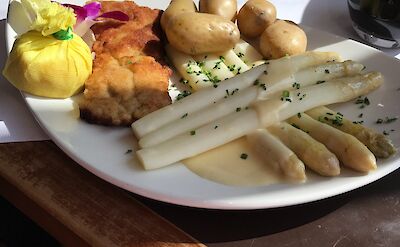 Schnitzel & spargel in Germany! Flickr:Roland Tanglao