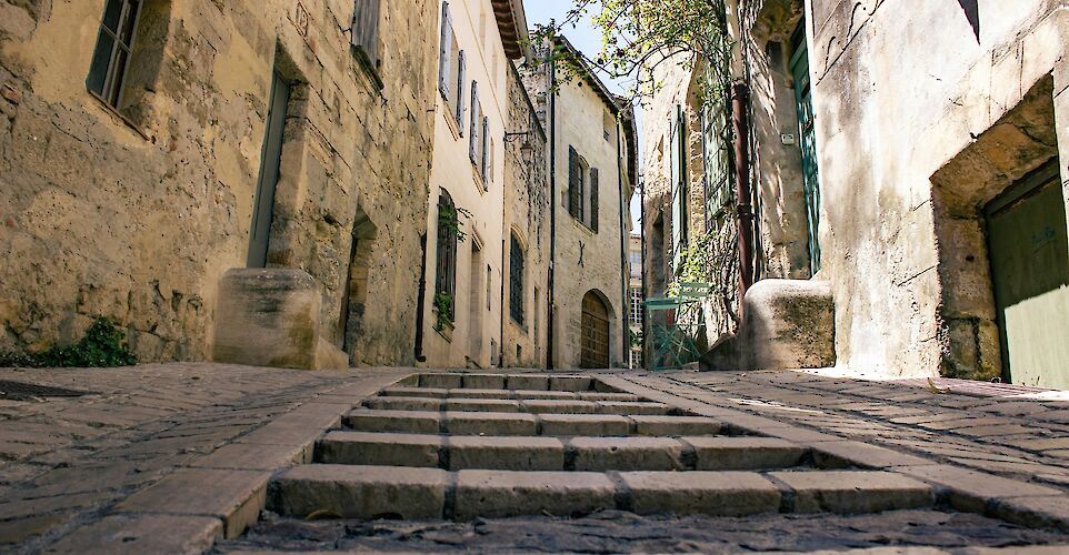 Streets of Avignon, France bike boat tours. Unsplash:Arnaud Mariat