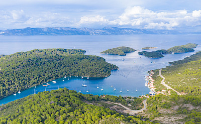 Polace Marina on Mljet island with a view to the Peljesac peninsula, Croatia. Flickr:Falco Ermert