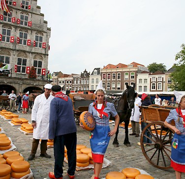 Cheese Market in Gouda, South Holland province, the Netherlands. Photo via Flickr:bert knottenbeld