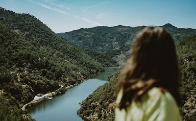 Looking out over the Douro River. Unsplash:Bruno Yamazaky