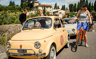 Sightseeing on the Tuscany - Pisa & Florence Bike Tour. ©Photo via TO