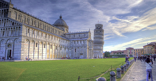 Leaning tower of Pisa in Tuscany, Italy. Flickr:Niels J. Buus Madsen