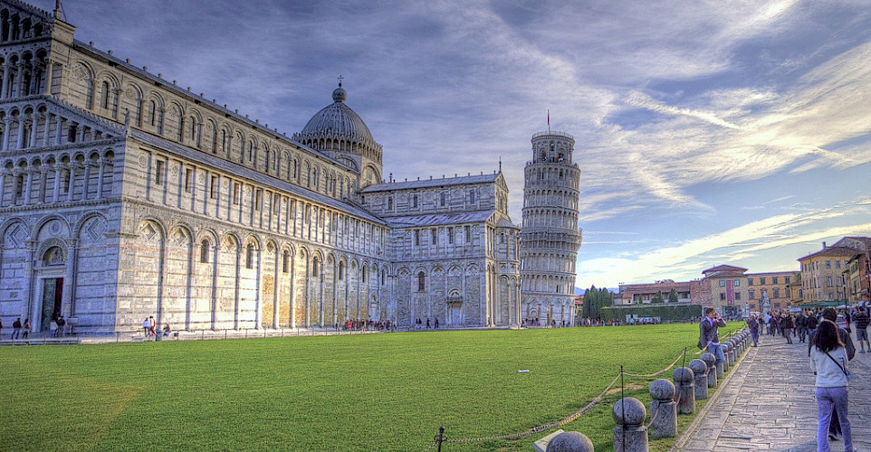 Leaning tower of Pisa in Tuscany, Italy. Flickr:Niels J. Buus Madsen