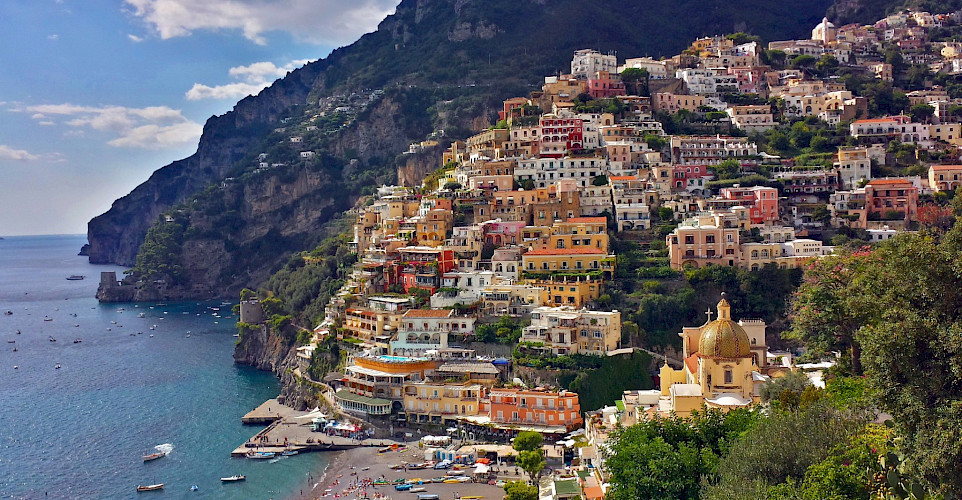 Beautiful seaside town of Positano, Italy. Flickr:pululante