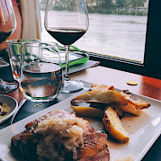 Dining with Wine | L'Estello | Bike & Boat Tours