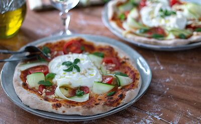 Lunchtime mezze. France bike tour. Unsplash@Alice Brie
