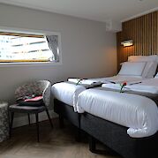 Junior Suite Cabin | Magnifique I | Bike & Boat Tour