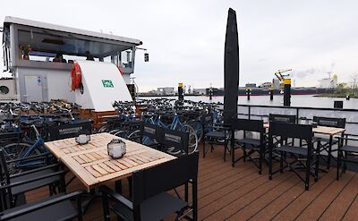 Outdoor Seating | Magnifique I | Bike & Boat Tour