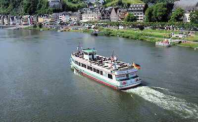 Boat ride on the Mosel River in Cochem, Germany. Flickr:Jim Linwood