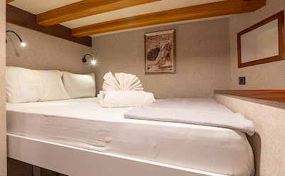 Small Double Cabin | Boreas | Bike & Boat Tour