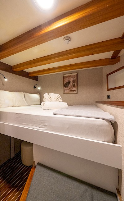 Small Double Cabin | Boreas | Bike & Boat Tour