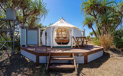 Deluxe Lotus Belle glamping tent, Darwin, Australia. CC:Top End Safari Camp