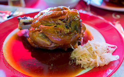<i>Schweinshaxe</i> (pig's knuckle) in Germany. Flickr:Wei-te Wong