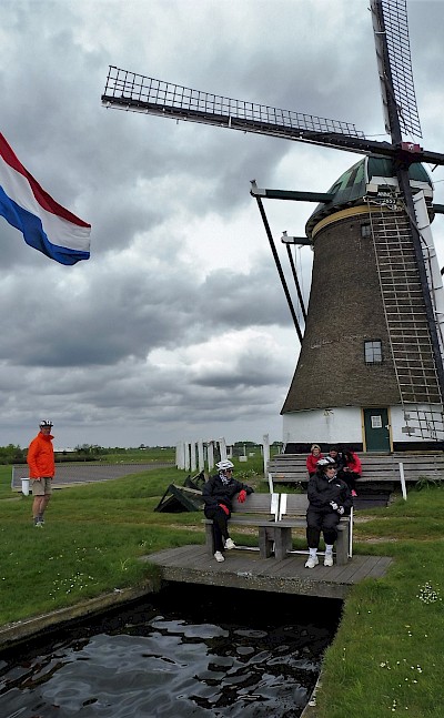 Super Tulip Bike & Boat Tour in Holland