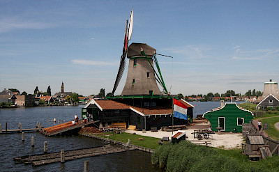 Working windmill at the Zaanse Schans, also home of the great Open Air Museum in Zaandam, North Holland. Flickr:Peter Visser 