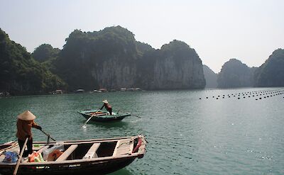 Boats in Ha Long Bay, Vietnam. Unsplash:Rafa Prada