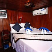 Double cabin | Funan Cruise | Bike & Boat Tour