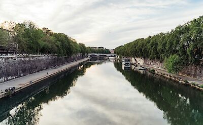 Tiber River, Rome. Unsplash: Gabriella Clare Marino