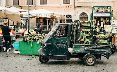 Campo de‘ Fiori market, Rome. Unsplash: Gabriella Clare Marino