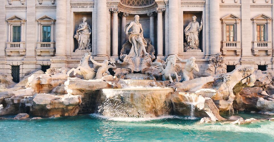 Trevi Fountain up close in Rome! Unsplash:Michele Bitto