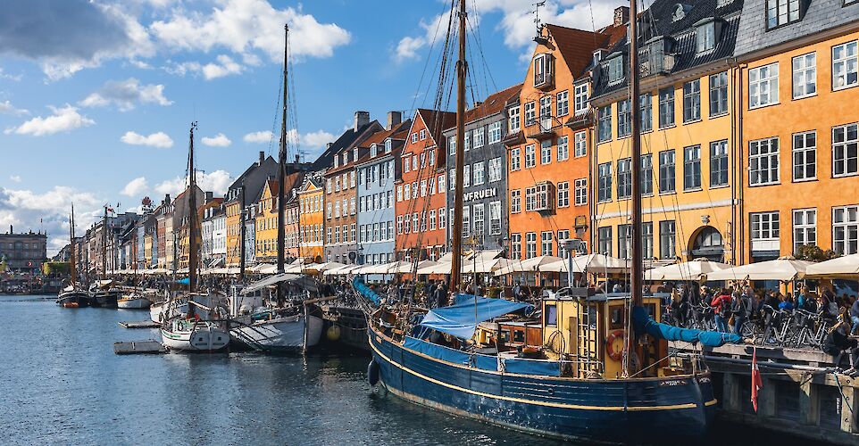 Colorful harbor in Copenhagen, Denmark. Unsplash:Peter Lloyd 