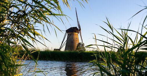 Kinderdijk Windmill, Netherlands. Thomas Bormans@Unsplash