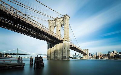 Brooklyn Bridge in the sunshine, New York City, New York, USA. Alexander Rotker@Unsplash