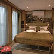 Suite - Upper Deck | De Holland | Bike & Boat Tour