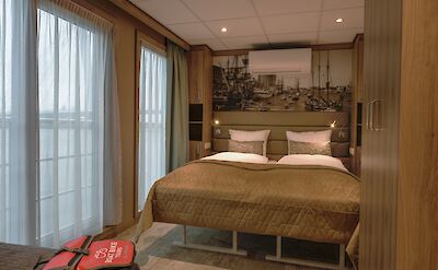 Suite - Upper Deck | De Holland | Bike & Boat Tour