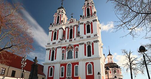 St. Catherine's Church, Vilnius, Lithuania. Yevheniia@Unsplash