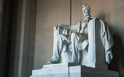 Lincoln Memorial, Washington DC, USA. Unsplash: Josue Aguazia