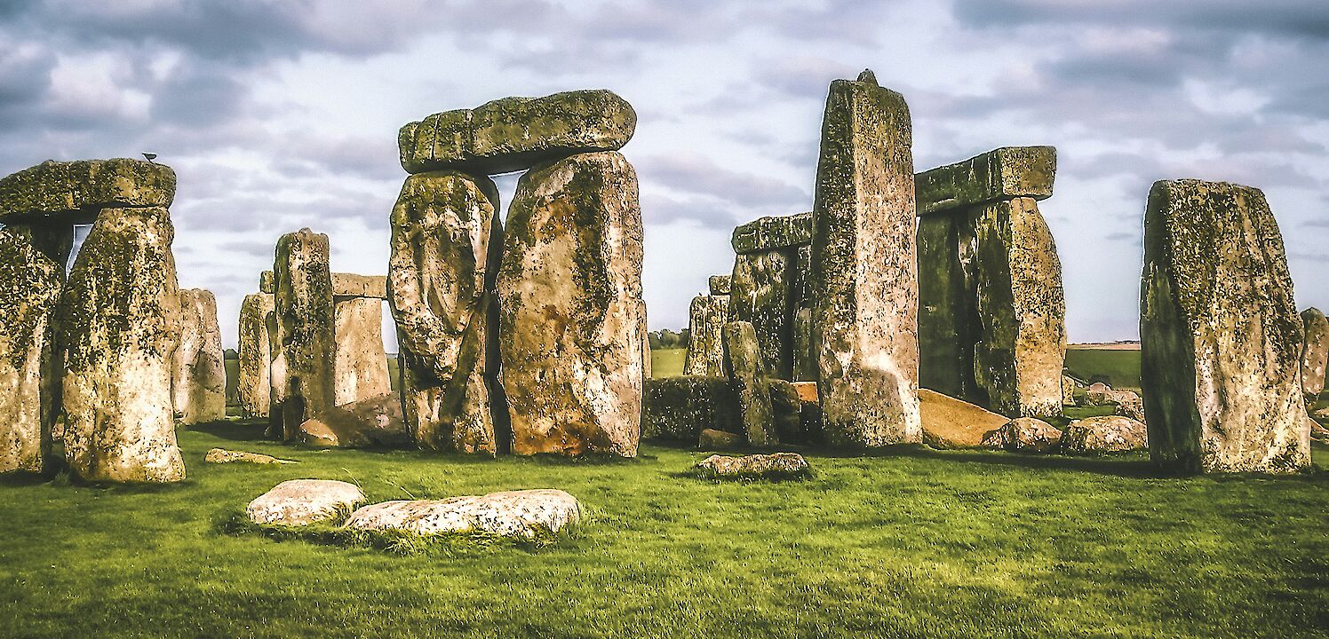 Stonehenge, Wiltshire, England. K Mitch Hodge@Unsplash