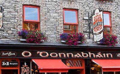 Kenmare, County Kerry, Ireland. Flickr:kellinahandbasket