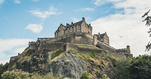 Edinburgh Castle, Scotland. Jorg Angeli@Unsplash