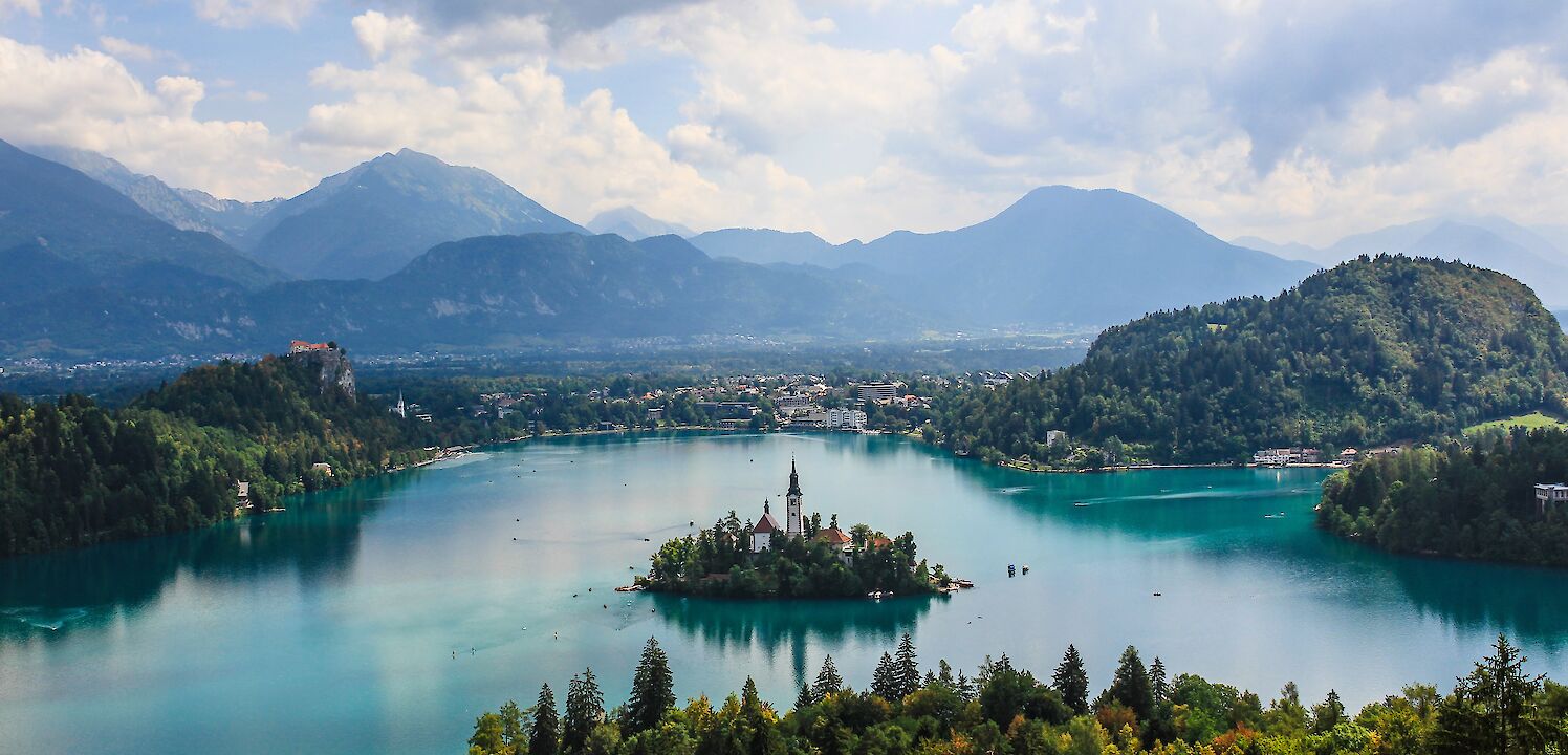 Lake Bled, Slovenia. Arnaud Steckle@Unsplash