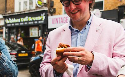 Tasting the best bagels in East end, London, England. CC: Eating Europe