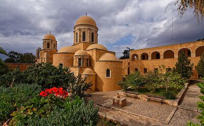 Greek Orthodox Monastery in Chania, Crete, Greece. Flickr:Γιάννης Χουβαρδάς