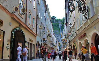 Getreidegasse in Old Town Salzburg, Austria. Flickr:Patricia Feaster 