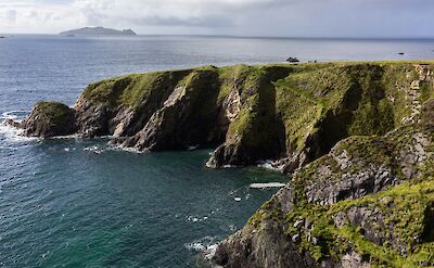 Cliffs of Dunquin, Ireland. Unsplash@Stephanie Chriselle