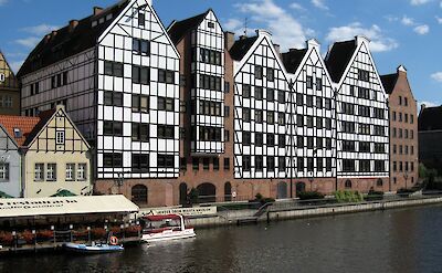 Storehouses along the Motlawa River, Gdansk, Poland. Flickr:ber1