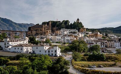 Antequera's whitewashed hillside homes. pexels:LiisbetLuup