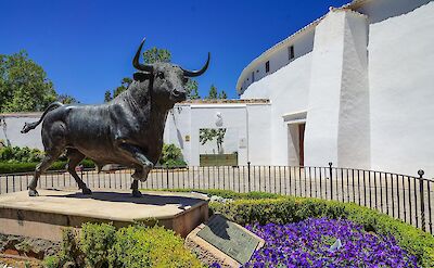 The bull statue outside Ronda's historic bullring. pixabay:franky