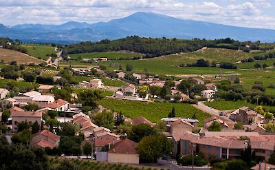 Chateauneuf du Pape Provence, France. Flickr: MM